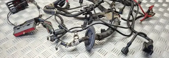 Ford Focus Engine installation wiring loom 98AG12A522AHG 98AG12A522