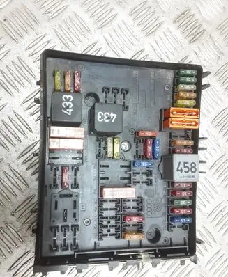 Volkswagen Touran I Fuse module 1K0937124H