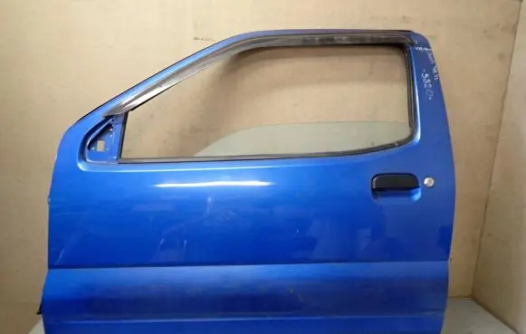 Suzuki Ignis Front door