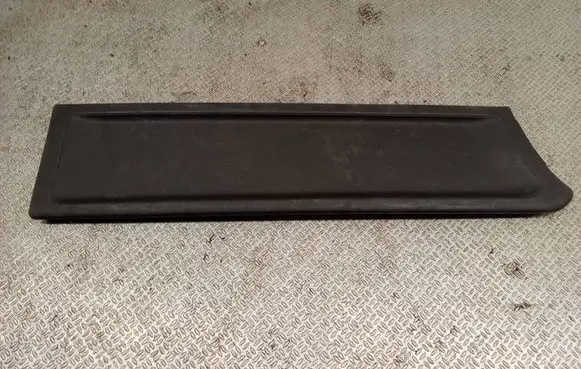 Toyota Avensis T270 Other trunk/boot trim element 6474305010