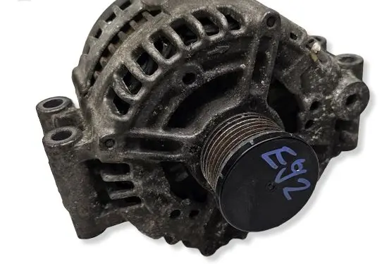 BMW 3 E92 E93 Generator/alternator 75577894CAR 7557789