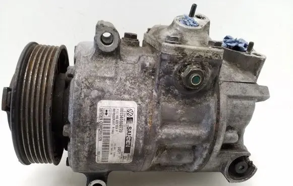 Volkswagen Golf V Air conditioning (A/C) compressor (pump) 1K0820859F 000340808770