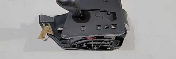 Dodge Challenger Gear selector/shifter in gearbox P05038460AA