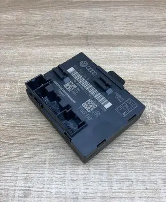 Audi A4 S4 B8 8K Door control unit/module 8K0959794A 8K0959795A