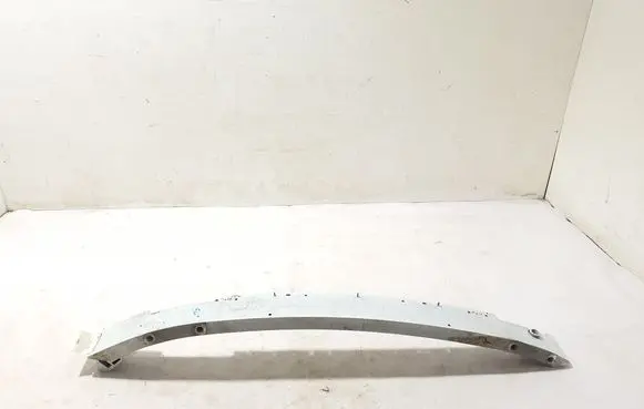 Volvo XC90 Front bumper cross member 32348947