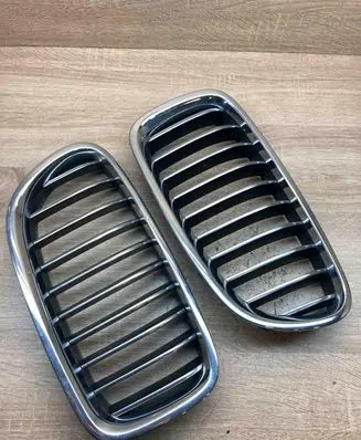 BMW 5 F10 F11 Front grill 7412323 18801310