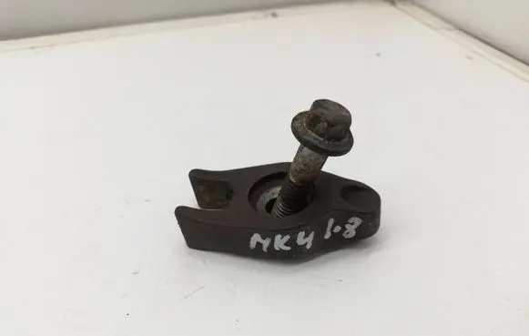 Ford S-MAX Fuel Injector clamp holder
