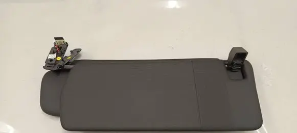 Porsche Cayenne (92A) Sun visor 7P0857552