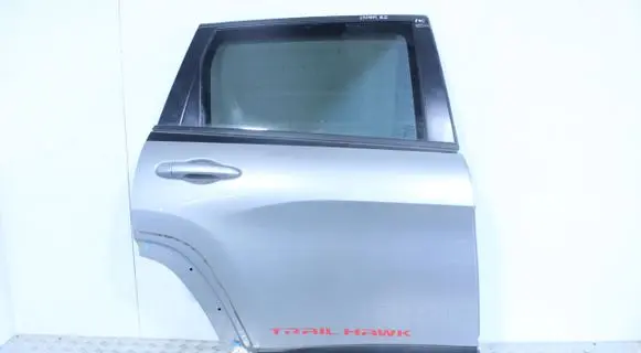 Jeep Cherokee Rear door