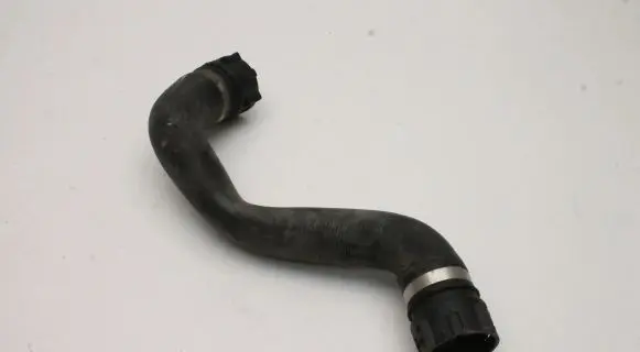 BMW 4 F32 F33 Engine coolant pipe/hose 8514051