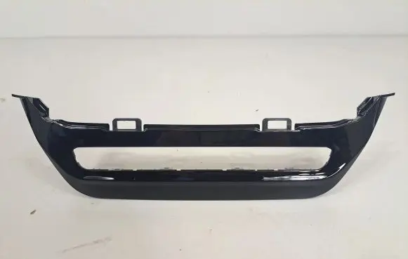 BMW X4 G02 Radio/GPS head unit trim 9621029