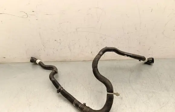 Tesla Model Y Engine coolant pipe/hose 107759500E