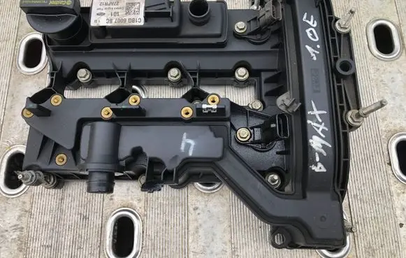 Ford Fiesta Rocker cam cover C1BG6007BC 27APR12 BG6007BCF9
