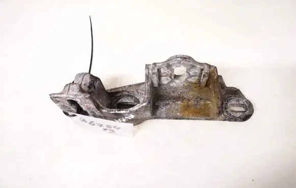 Seat Alhambra (Mk1) Engine mounting bracket 7m3199600a