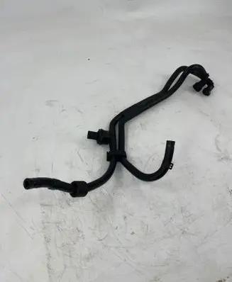 Volkswagen Transporter - Caravelle T5 Fuel line pipe 038906081B