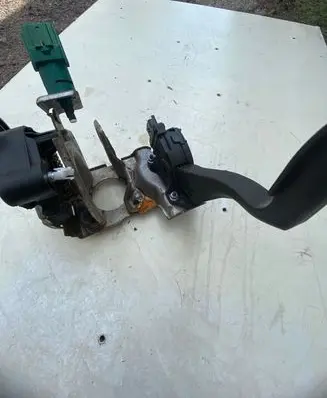 Citroen DS3 Accelerator throttle pedal 9671433780 1089459 16062014