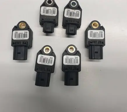 Toyota Avensis T270 Airbag deployment crash/impact sensor 8983105040 8917305060 8983105030