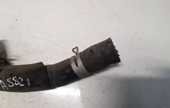 Toyota Urban Cruiser (XP110) Engine coolant pipe/hose 