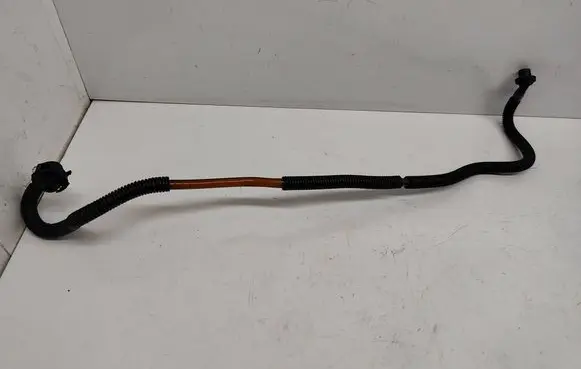 Mercedes-Benz A W168 Fuel main line pipe A6680701032 6680701032 A6680701432