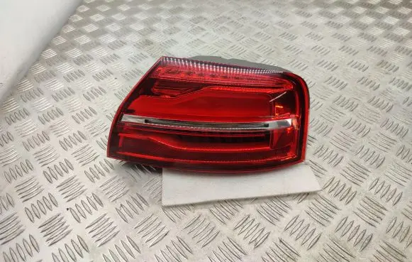 Audi A8 S8 D4 4H Rear/tail lights 4H0945096K