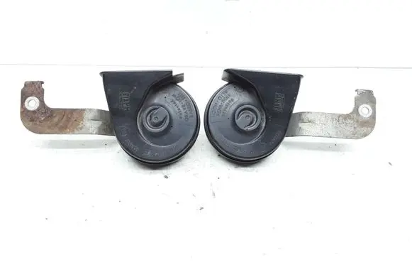 Volvo V50 Horn signal 8648044 8648045