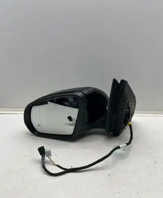 Front door electric wing mirror