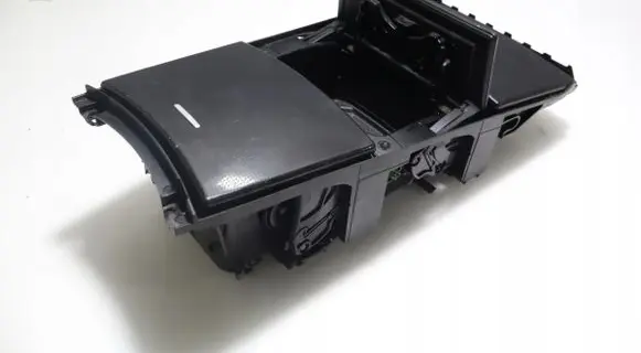 Mercedes-Benz ML W164 Glove box