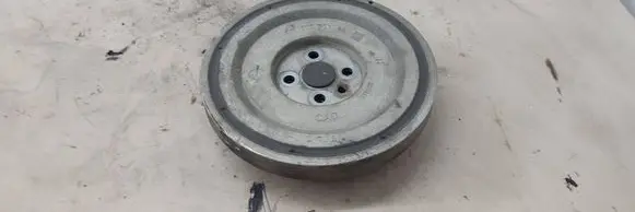 Volkswagen Crafter Crankshaft pulley 04L105251H