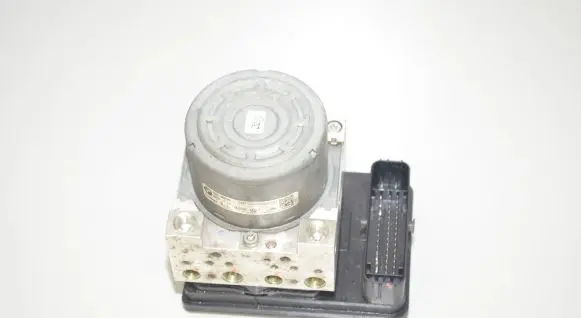 BMW i3 ABS Pump 6892888 5A374B5 34515A374B5