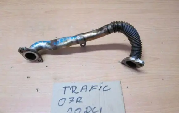 Opel Vivaro EGR valve line/pipe/hose