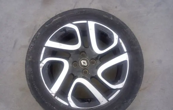 Renault Captur R17 alloy rim 403005415R