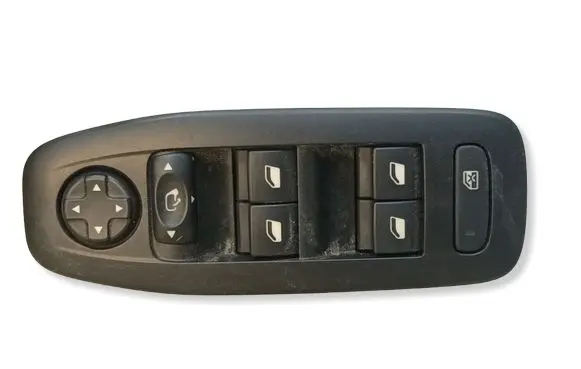 Peugeot 2008 I Electric window control switch 98242539ZD
