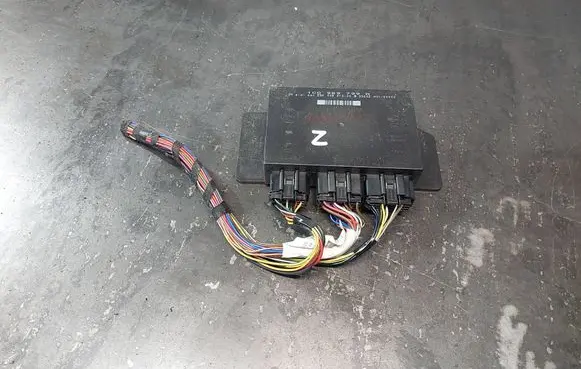 Volkswagen PASSAT B5.5 Comfort/convenience module 1C0959799A