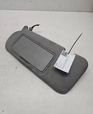 Sun visor