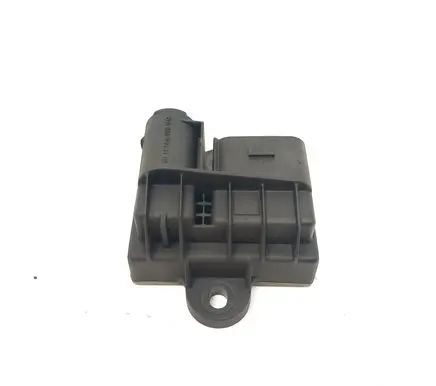 Mercedes-Benz Sprinter W906 Glow plug pre-heat relay A6519003103 51299070D