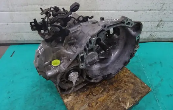 KIA Carens II Manual 6 speed gearbox S620JC