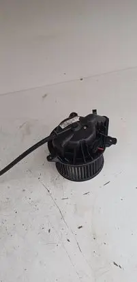 Peugeot Partner Heater fan/blower 030840S
