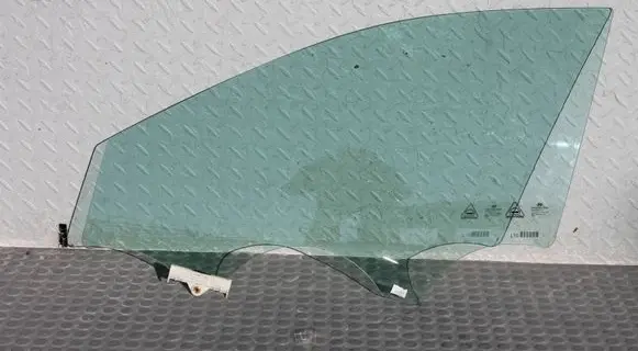Hyundai i30 Front door window glass four-door SZYBA-LP-I30-III