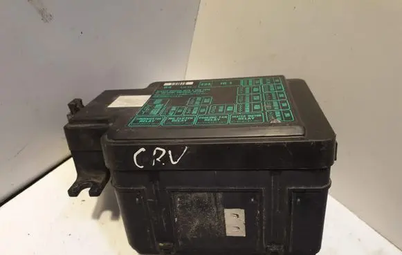 Honda CR-V Fuse module R4S10E0