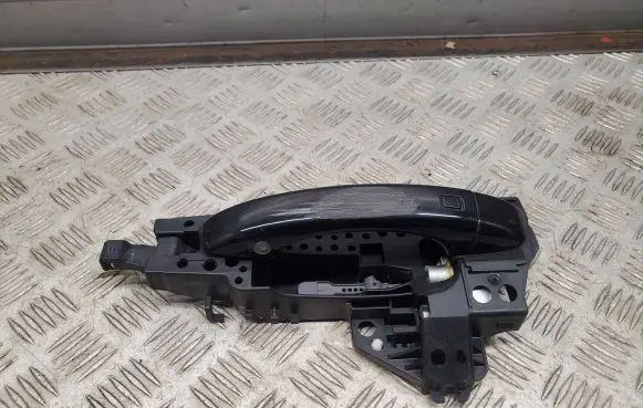 Audi A8 S8 D4 4H Rear door exterior handle 4H0839885