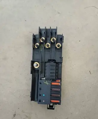 Mercedes-Benz GL X164 Fuse module A1645450201