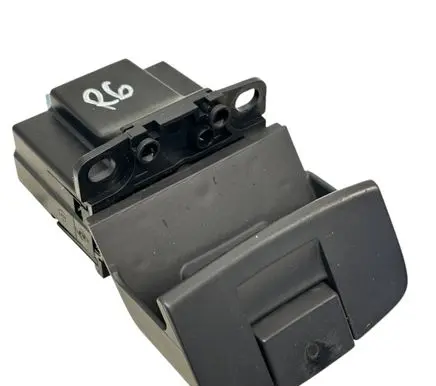 Renault Espace - Grand espace IV Hand parking brake switch 8200550545