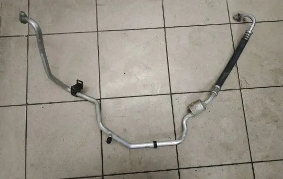 Peugeot 207 Air conditioning (A/C) pipe/hose 9655448980
