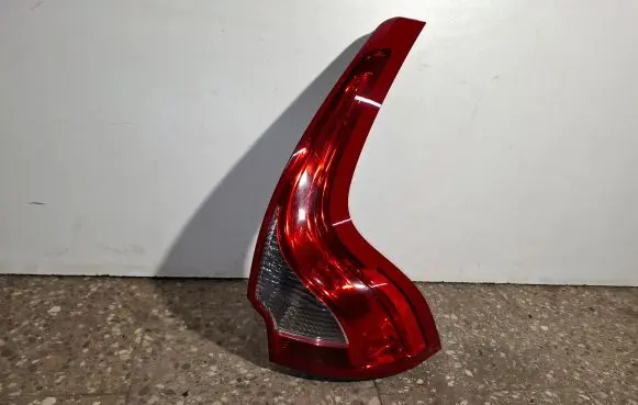 Volvo XC60 Rear/tail lights 89075234