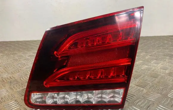 Mercedes-Benz E W212 Tailgate rear/tail lights A2129062203 6150003352
