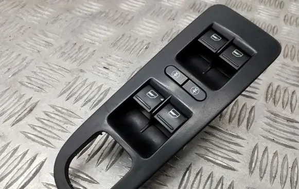 Volkswagen Sharan A set of switches 7N0868247 7N0959857