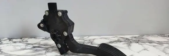 Subaru Forester SH Accelerator throttle pedal 36010AG140 09K24B00517 1988007120
