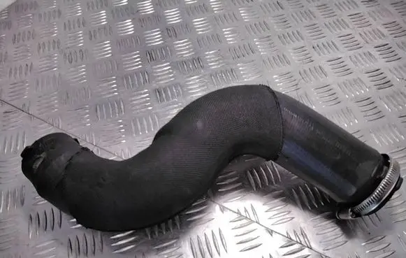 Audi A4 S4 B8 8K Intercooler hose/pipe 8K0145737K 11974611