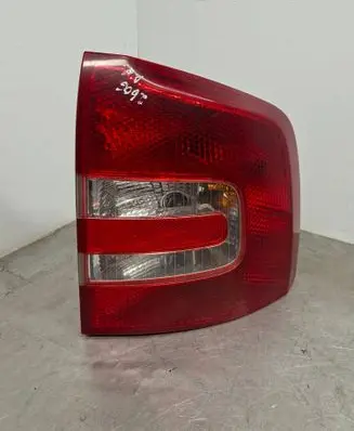 Skoda Octavia Mk2 (1Z) Rear/tail lights 1Z9945096