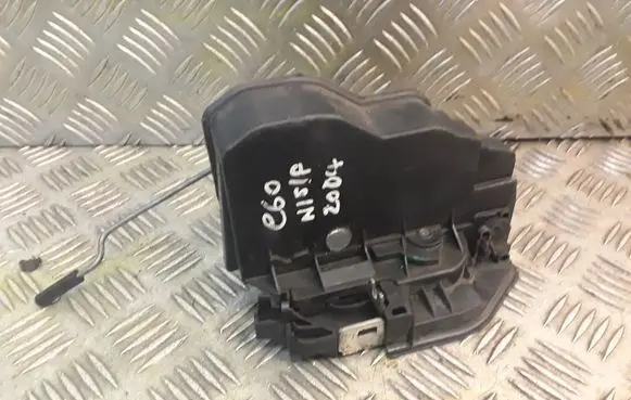 BMW 5 E60 E61 Coupe door lock (next to the handle) 7036169